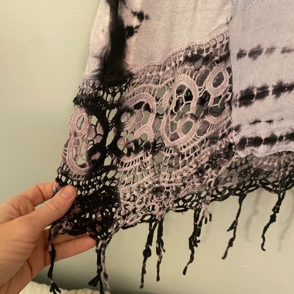 Gimmicks by BKE ombré tie-dye tunic - Picture 5 of 6